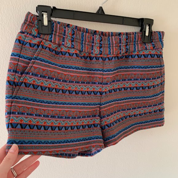 Patterned Shorts - Picture 3 of 7